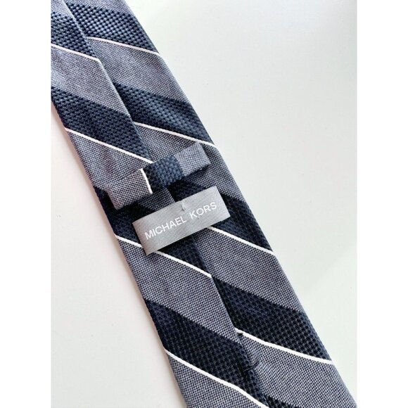 Lot of 5 Silk Ties - NAUTICA, FRANGI, TOMMY HILFIGER, MICHAEL KORS, CERRUTI 1881 - Picture 11 of 16